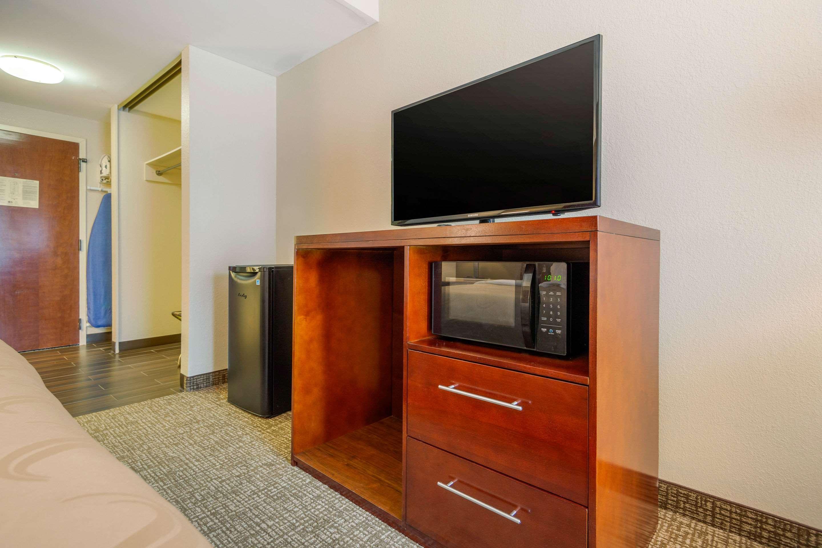 Quality Inn & Suites Olde Town Portsmouth Eksteriør bilde